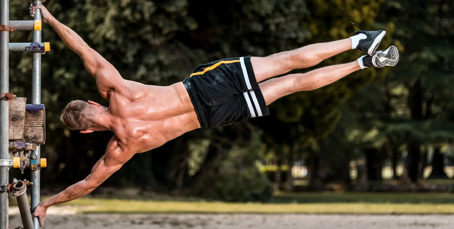 Calisthenics Training | Best Calisthenics Trainer in Dubai